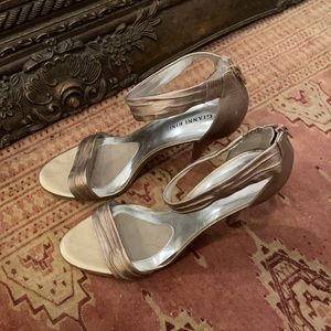 Gianni bini open toe heels